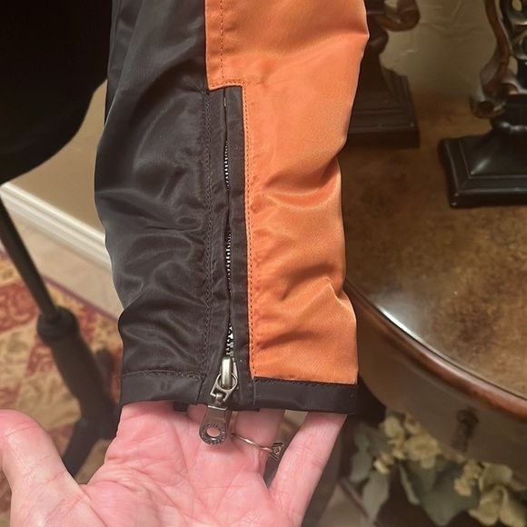 Woman’s Harley Davidson Jacket Size Small - Picture 4 of 16